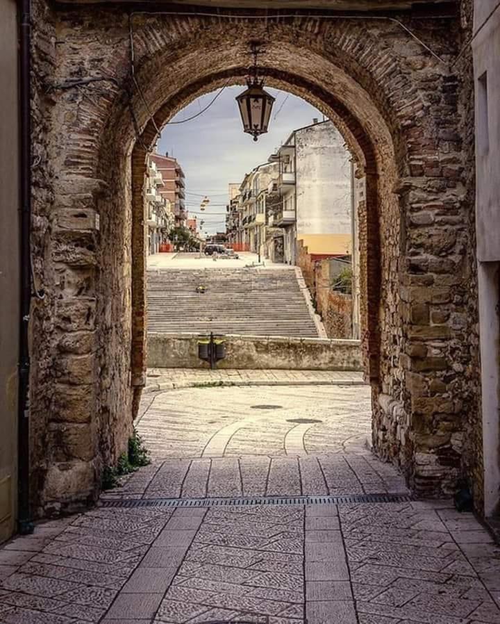 Le Stanze Di Botticelli Termoli Exterior foto
