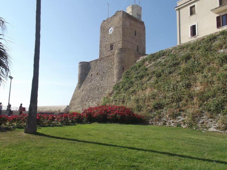 Le Stanze Di Botticelli Termoli Exterior foto